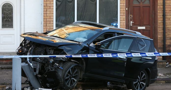 BREAKING: Pedestrians injured after car hits the wall in a police chase - two men have fled the scene

