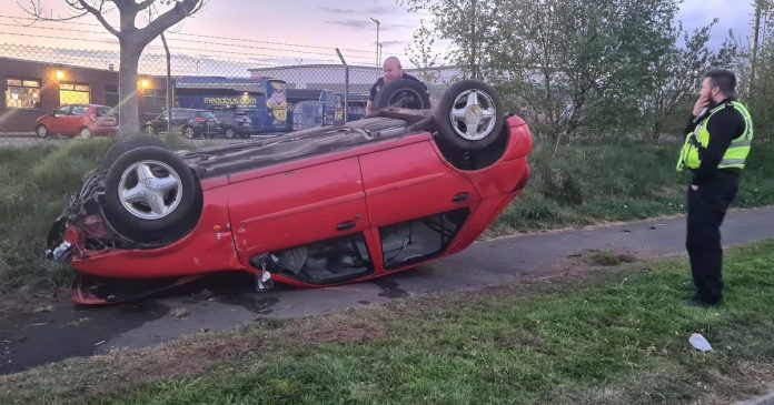 The driver is lucky after the car fell on the roof in an accident in Wigan

