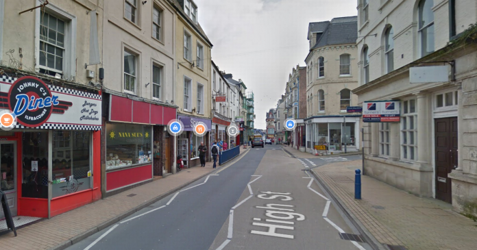 Pedestrians injured in collision with car in Ilfracombe - summary

