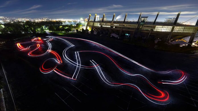 Kea Kids News: Changing Color Versus Car Lights To Create A Unique Work Of Art

