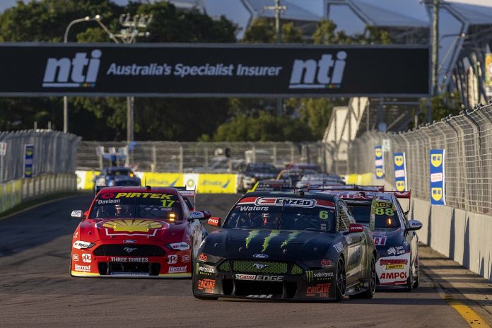 Supercars commit to remaining 2021 laps

