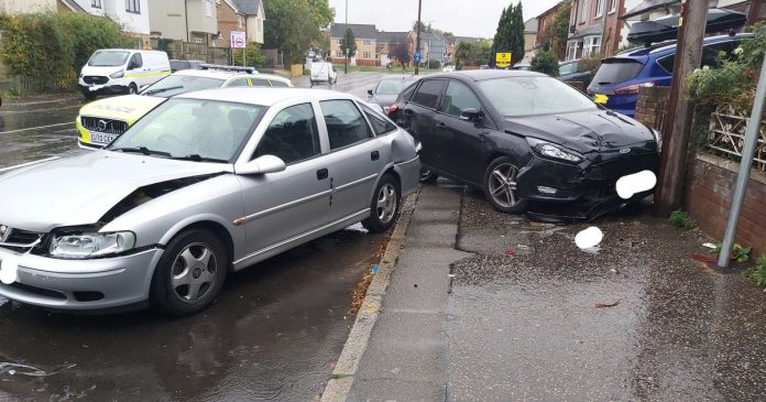 Transport and travel in Essex: 5 car accident on Chelmsford Street after heavy rain and high winds in Essex

