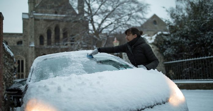 The five things experts say should never be left in the car in winter

