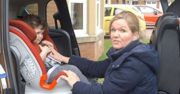 Parents warned that children wearing winter coats in the car could endanger their lives

