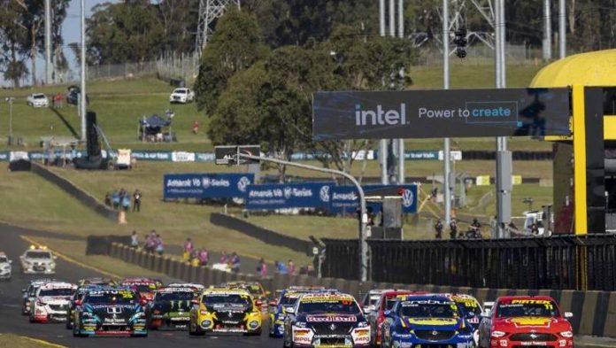   Young Revolver takes first Supercars pole |  Mandurah Mail

