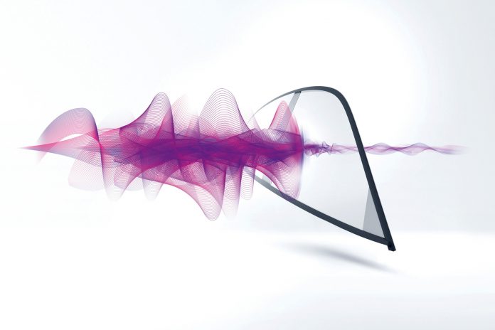 Under the skin: How acoustic glass makes in-car entertainment easier

