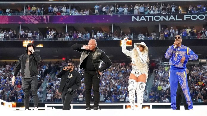 From left: Eminem, Kendrick Lamar, Dr Dre, Mary J Blige and Snoop Dogg performed a medley of hip hop classics