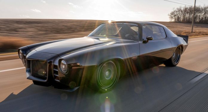 This 1,500 HP Twin-Turbo 1970 Chevy Camaro Can Scare Modern Supercars

