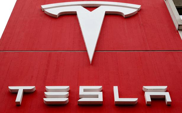 Musk says Tesla could lower car prices if inflation slows
