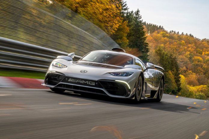 Ex-Supercars ace sets hypercar record
