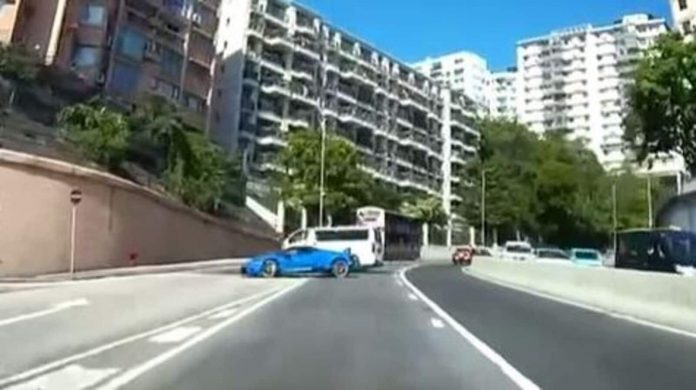 This Lamborghini driver shows how not to save a supercar when things go rowdy
